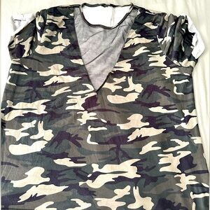 SHEIN tshirt (open to offers)